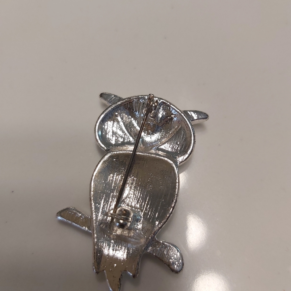 Brooch - Picture 2 of 2